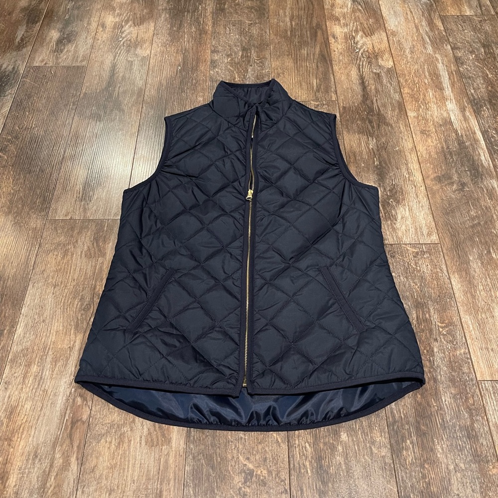Old Navy Women's Black Quilted Vest